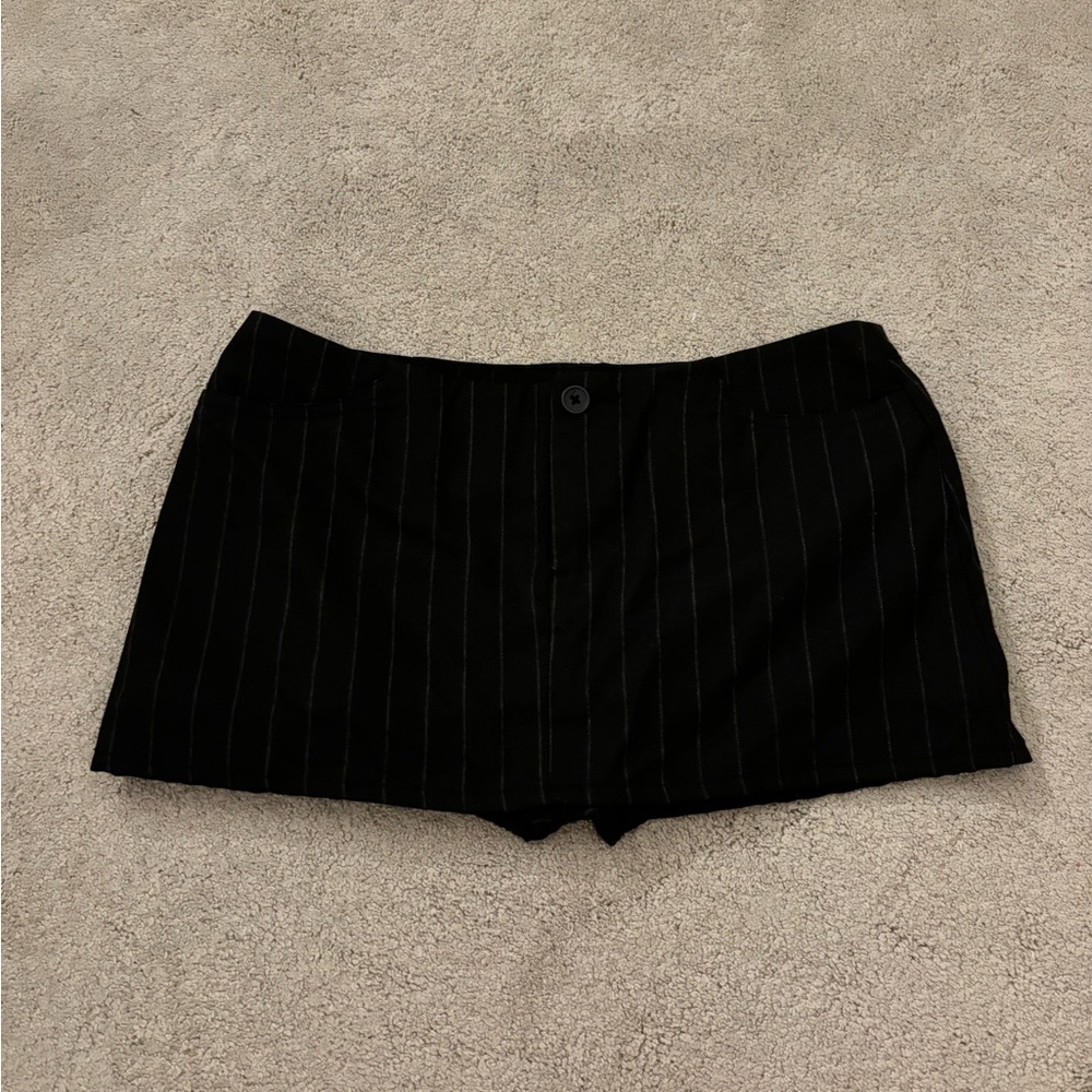 Brandy Melville pinstripe mini skirt